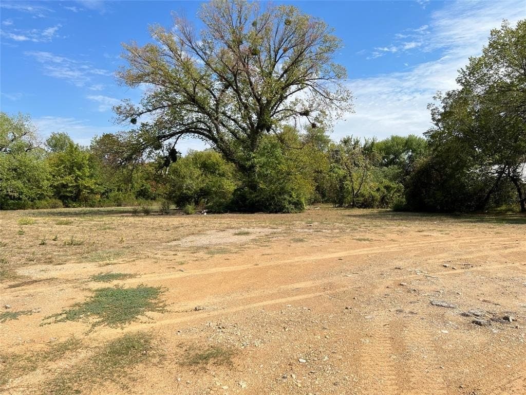 1.46 acres in Tarrant County gallery image 2