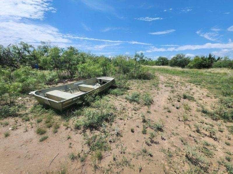 15.83 acres in Concho County gallery image 3