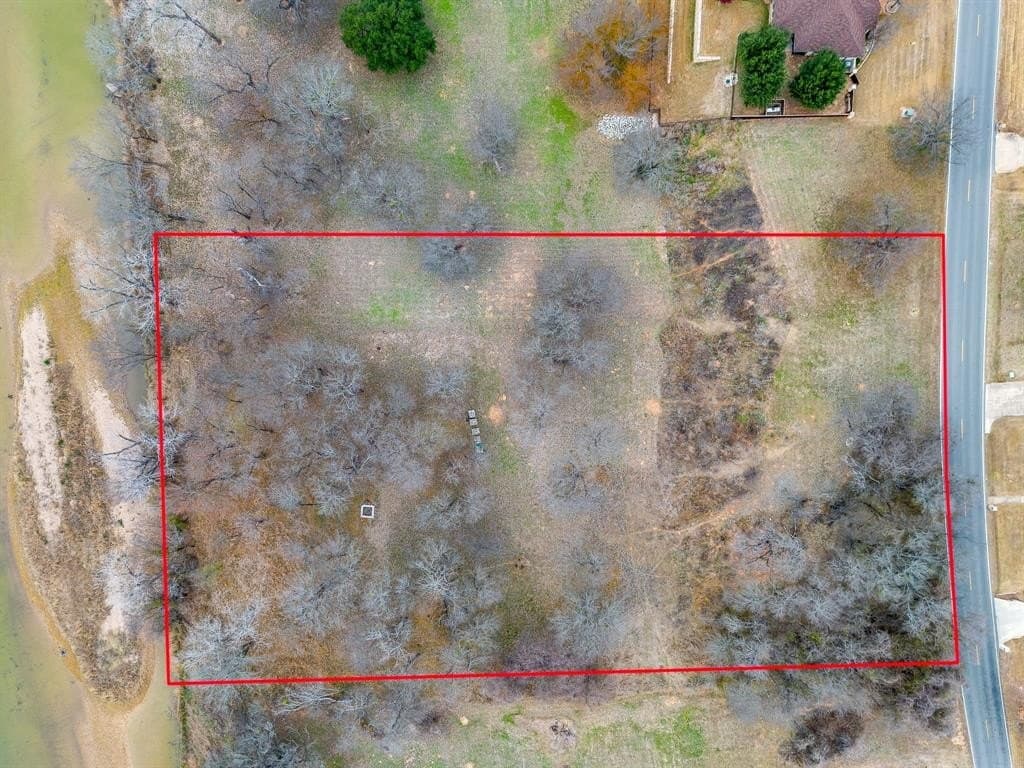 1.92 acres in Hood County gallery image 2
