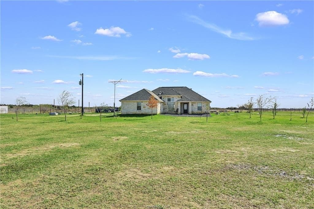 30.99 acres in Milam County - photo 4