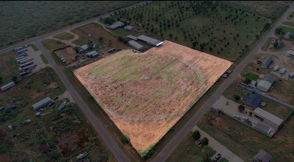 4.4 acres in Andrews County gallery image 2