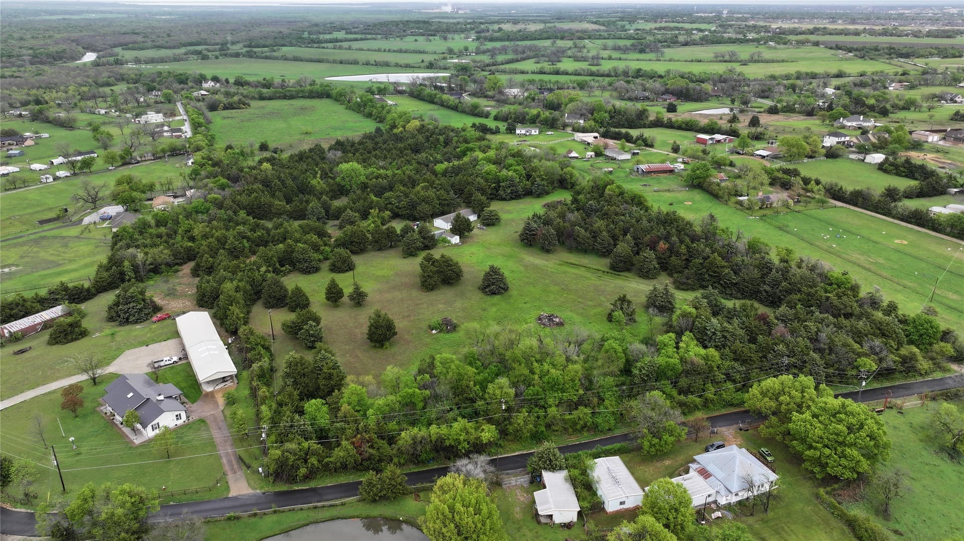 32.8 acres in Kaufman County