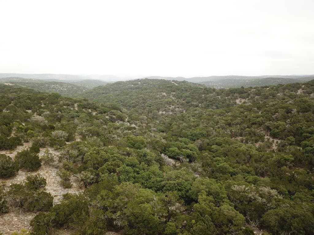 1,038 acres in Edwards County - photo 17