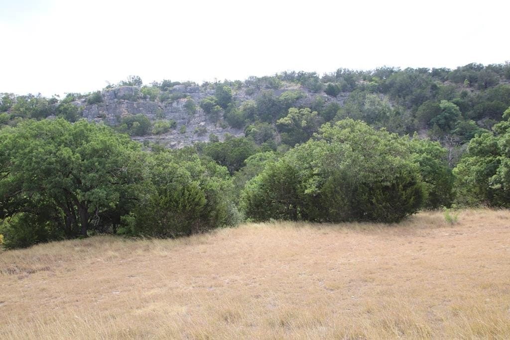 1,038 acres in Edwards County - photo 57