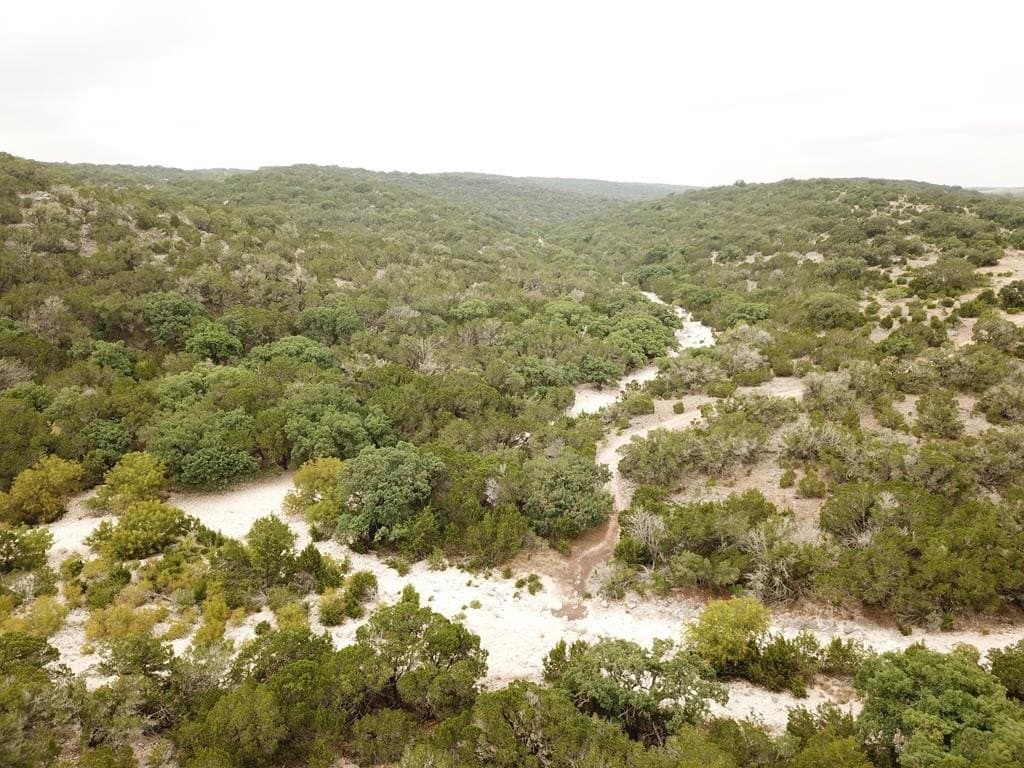 1,038 acres in Edwards County - photo 23