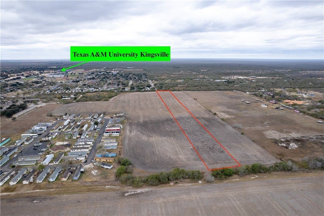 7.09 acres in Kleberg County - photo 2
