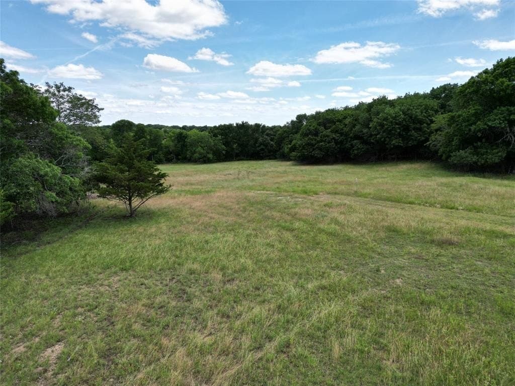 16.77 acres in Grayson County featured view
