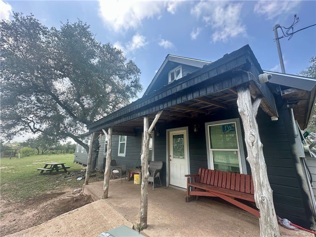 10.65 acres in Bee County gallery image 3