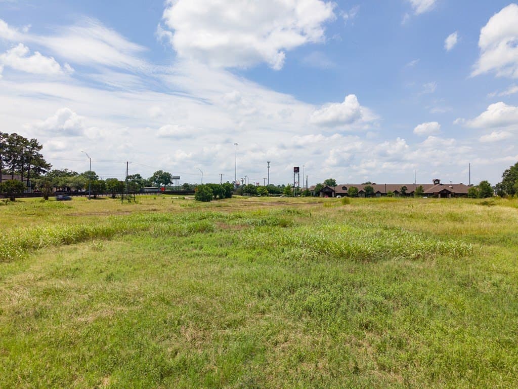5.63 acres in Texas County - photo 7