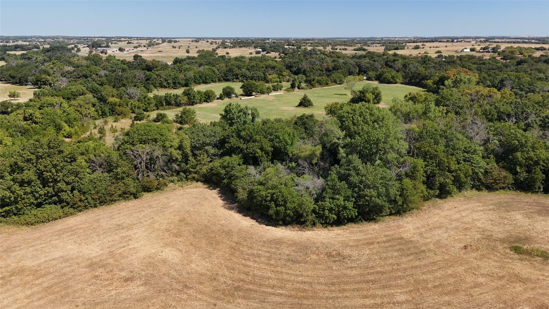 10 acres in Denton County - photo 2