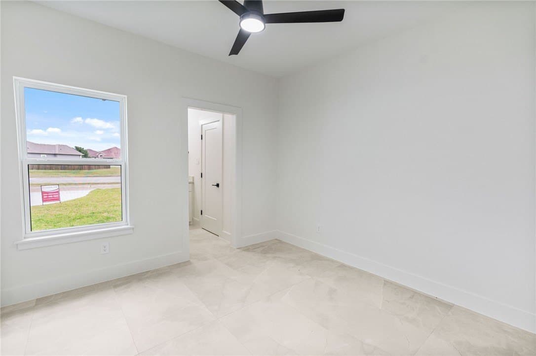 21,588 acres in Nueces County - photo 19