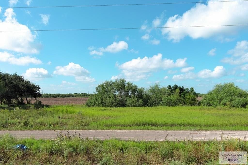 0.86 acres in CAMERON County gallery image 3