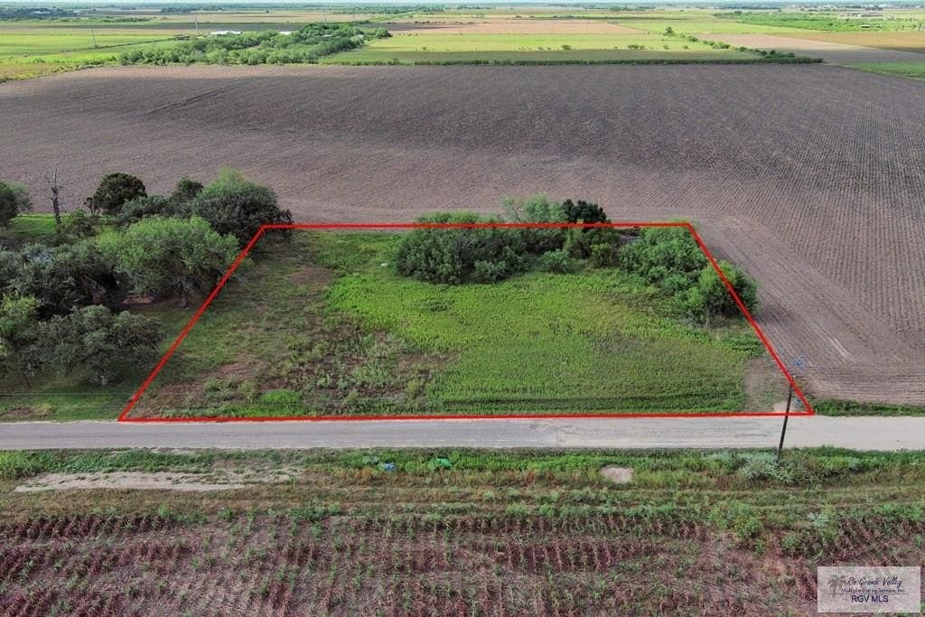 0.86 acres in CAMERON County gallery image 2