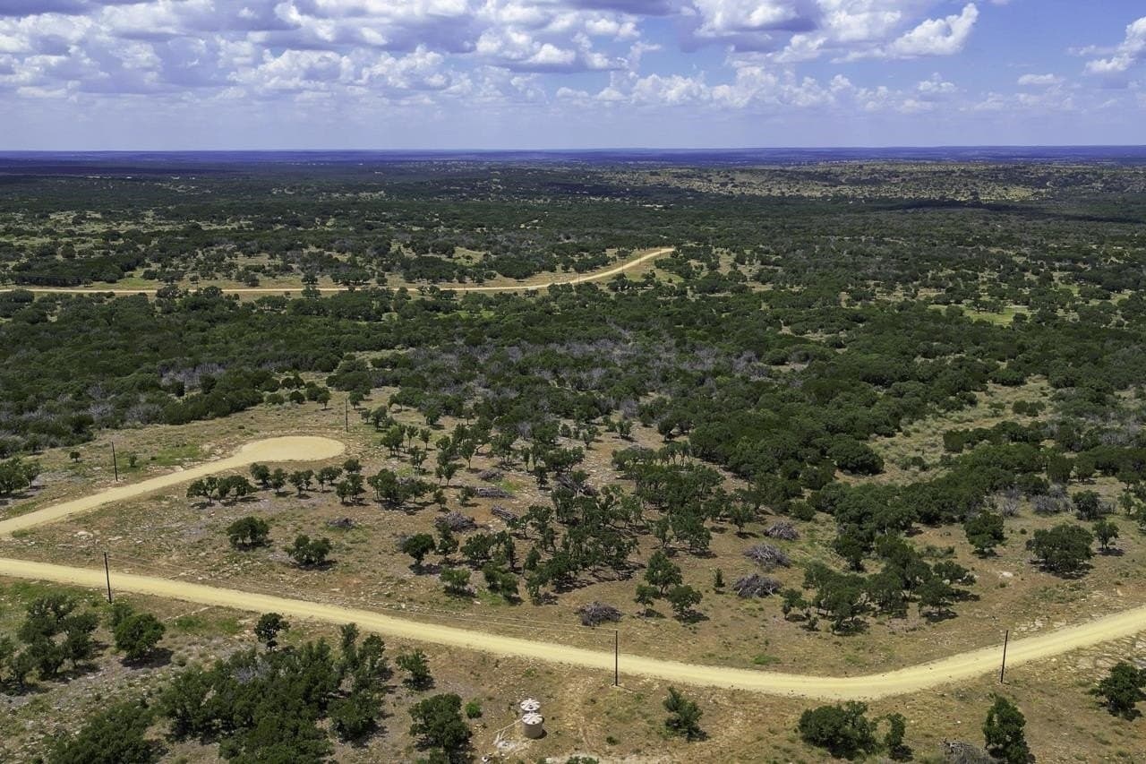 5 acres in San Saba County - photo 6