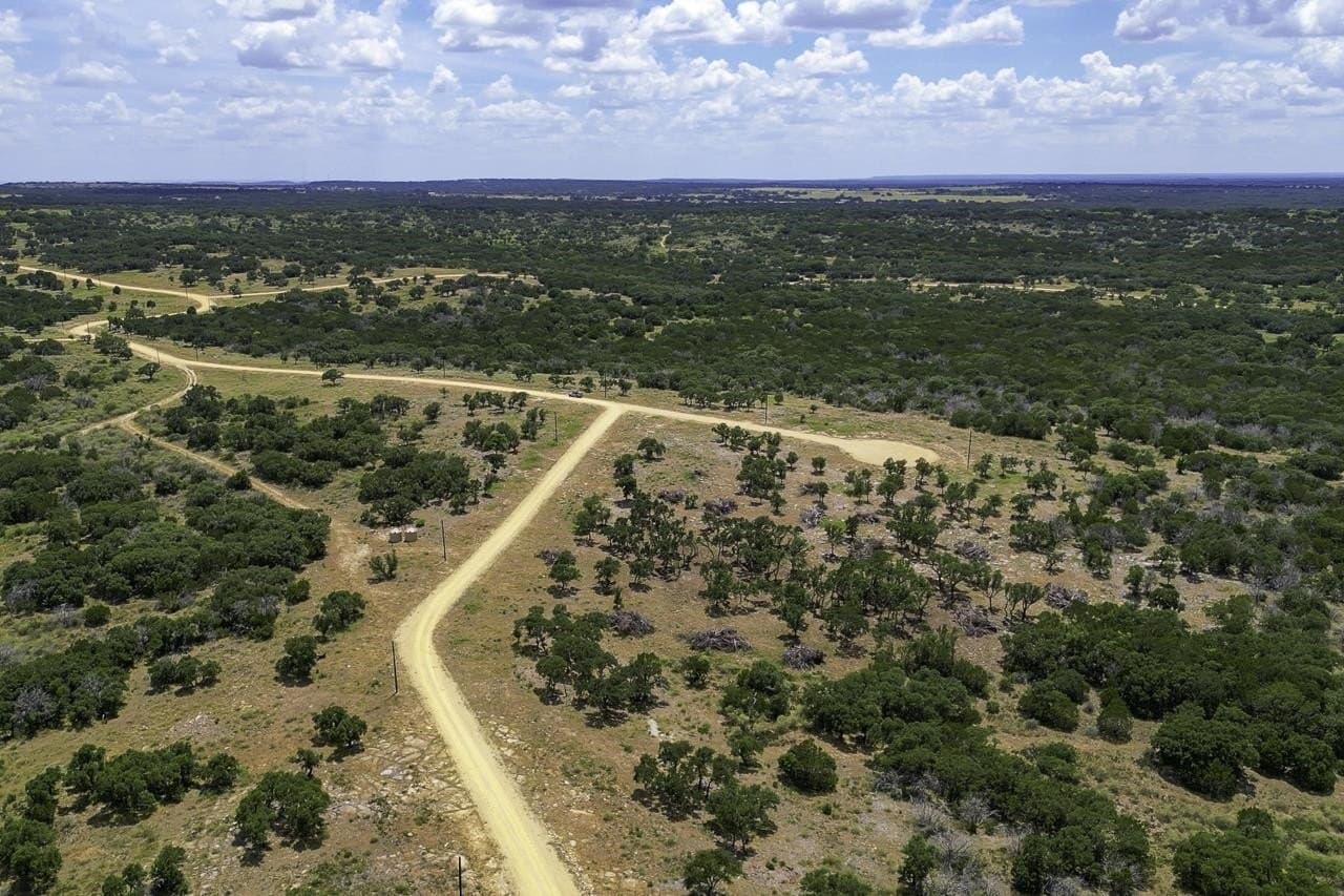 5 acres in San Saba County - photo 8