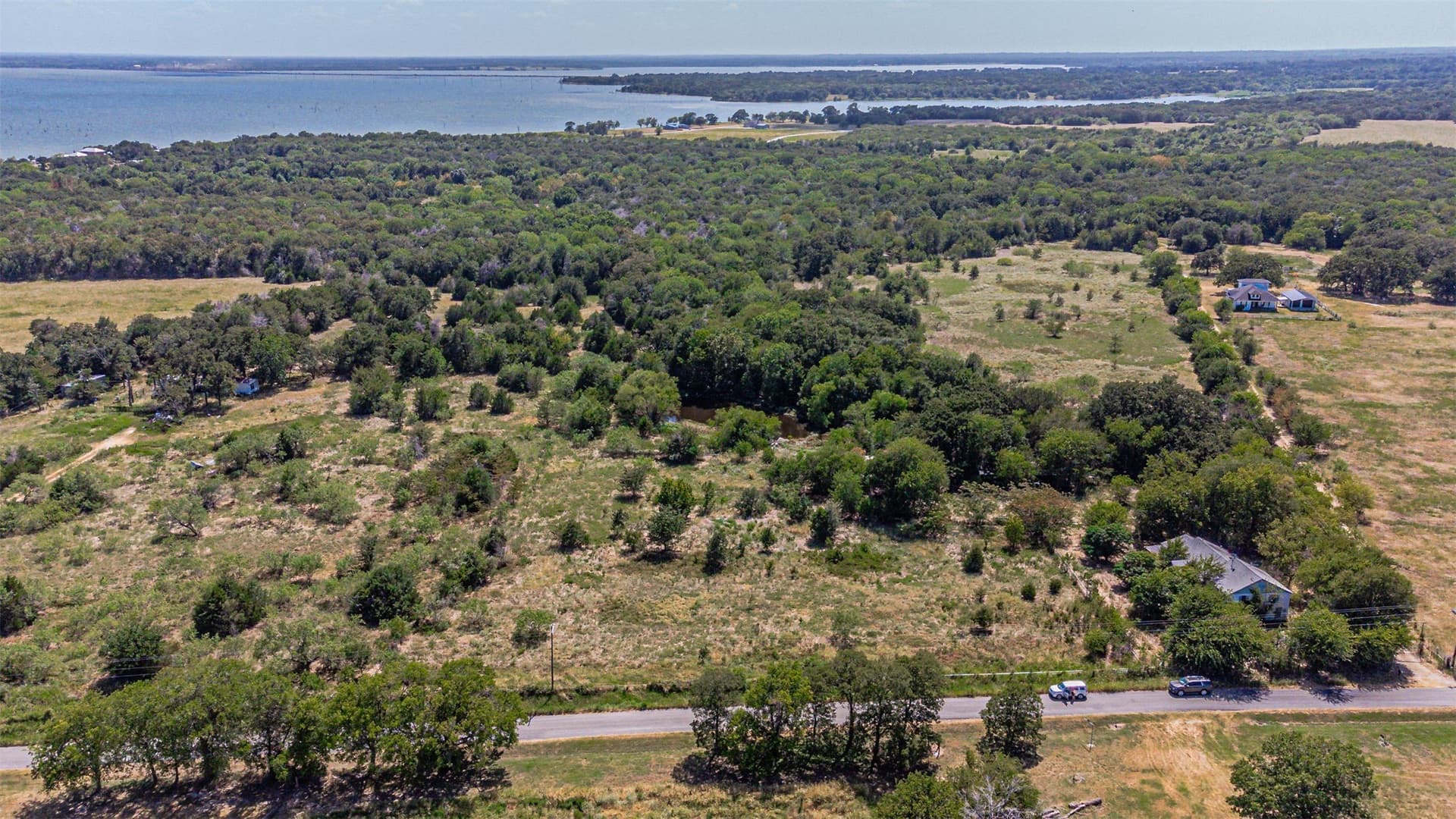 30 acres in Navarro County - photo 2