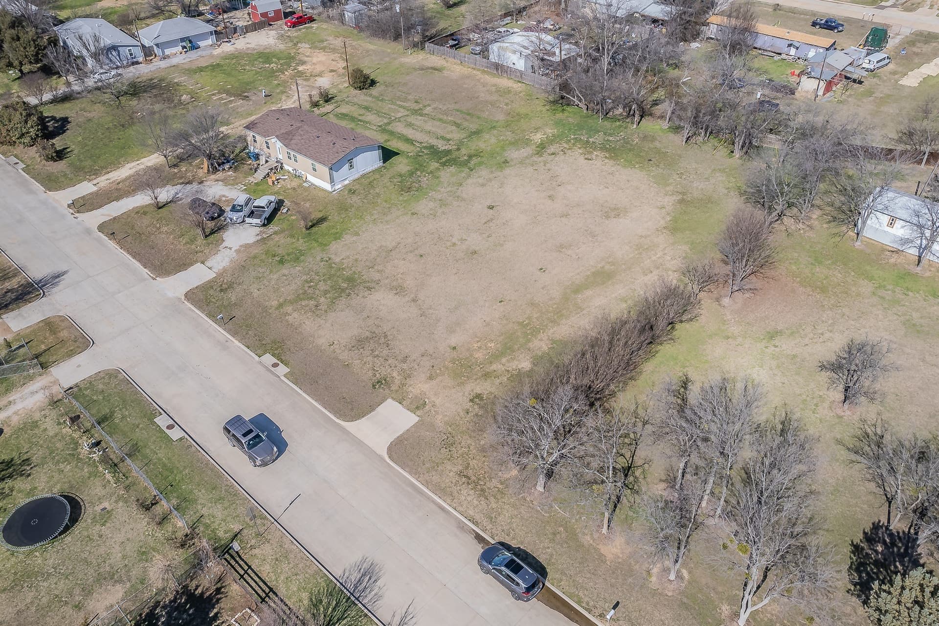 0.46 acres in Denton County - photo 7