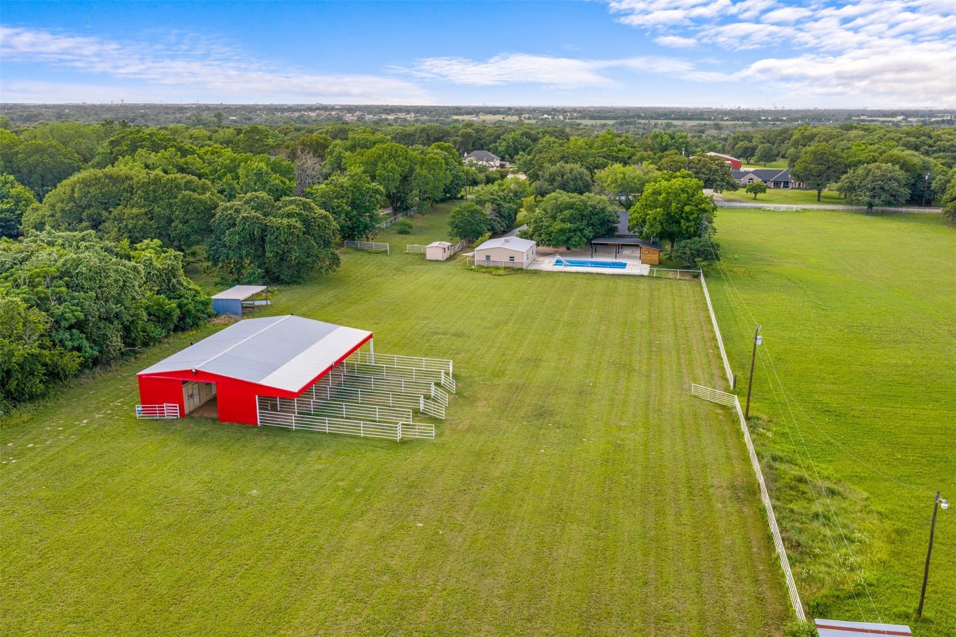 16.96 acres in McLennan County gallery image 4