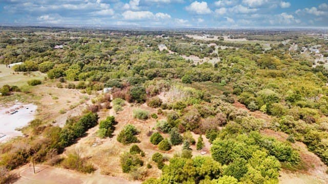 25.92 acres in Johnson County - photo 12