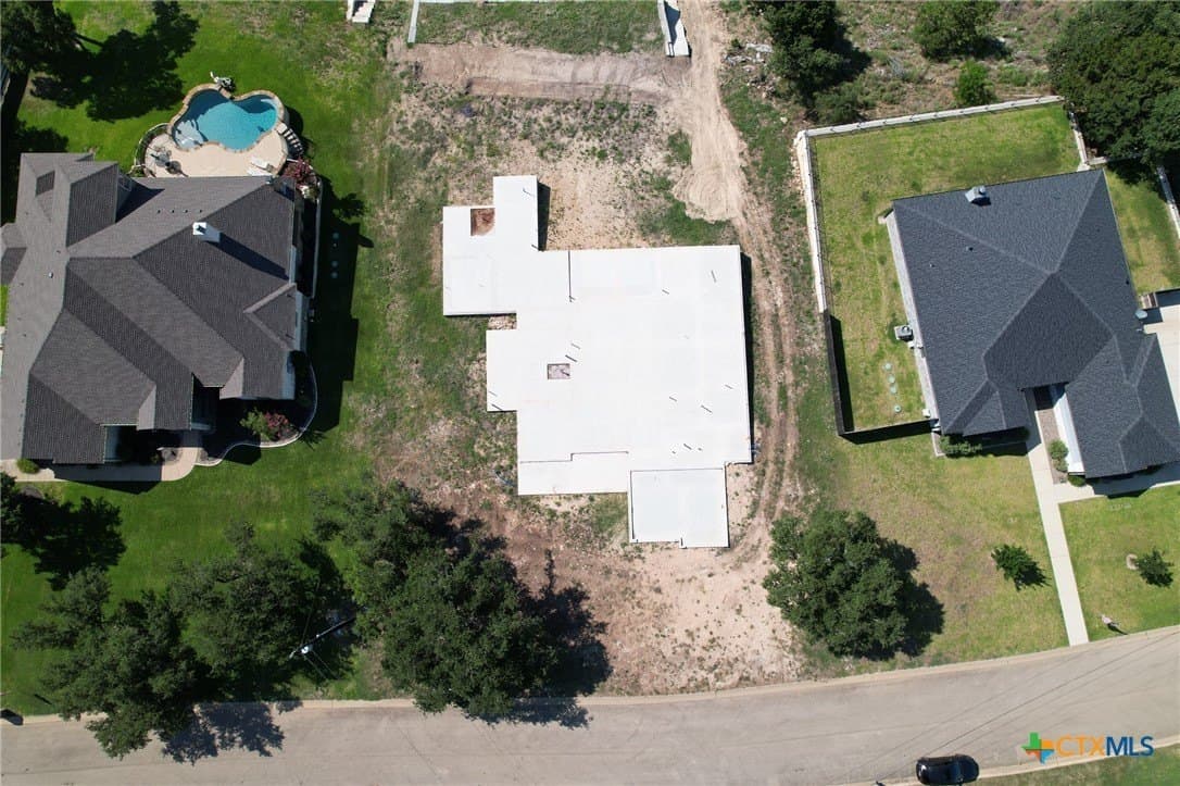 0.65 acres in Bell County - photo 4