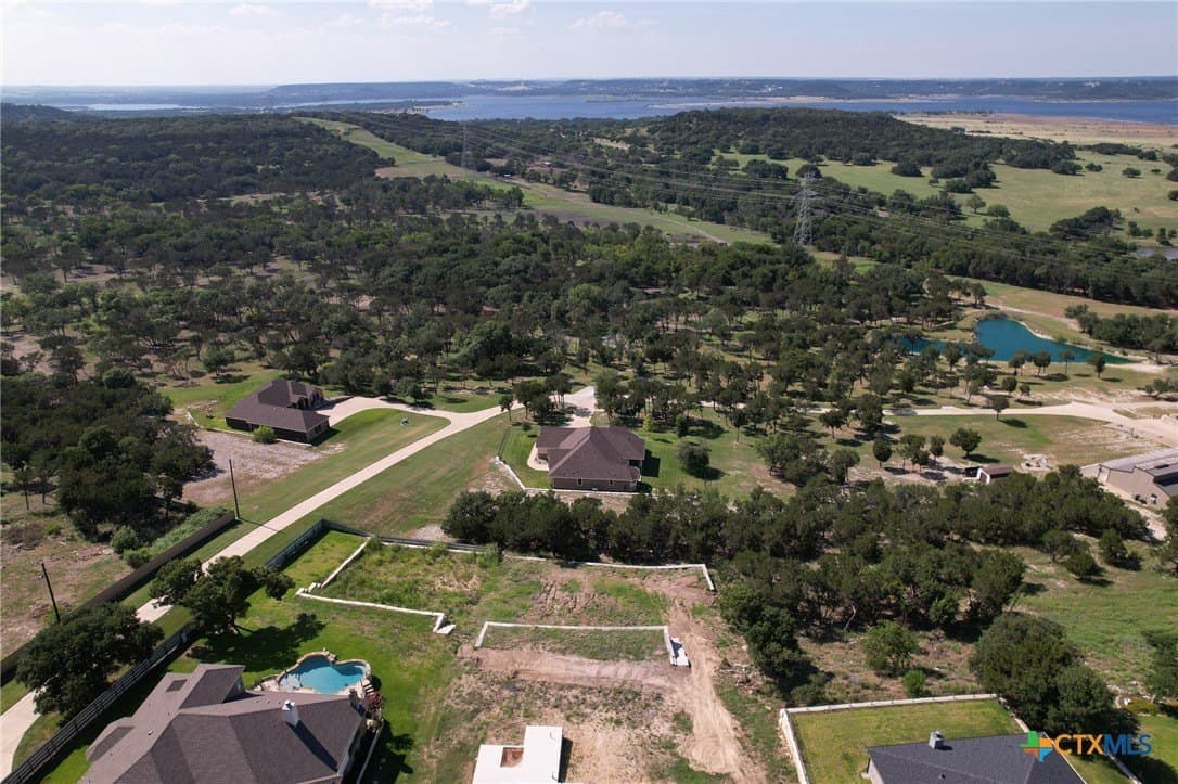 0.65 acres in Bell County - photo 7