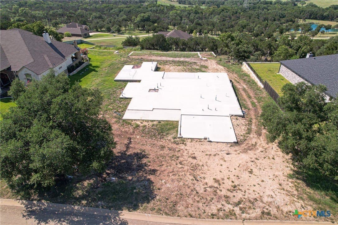 0.65 acres in Bell County - photo 2