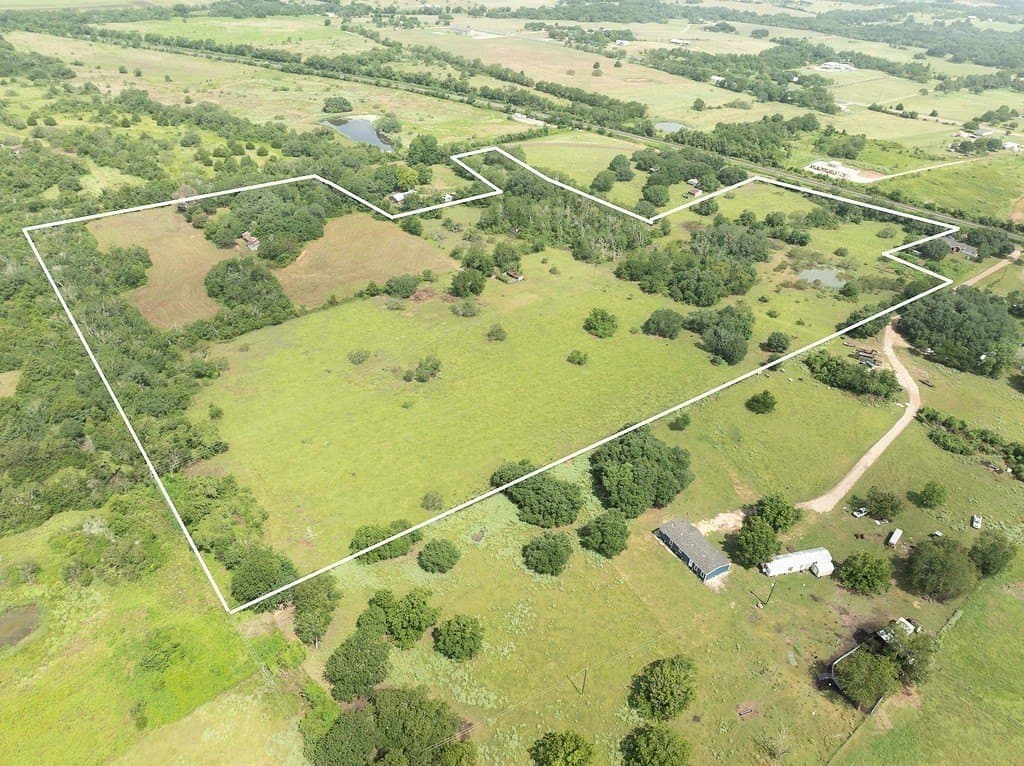29.25 acres in Colorado County - photo 13