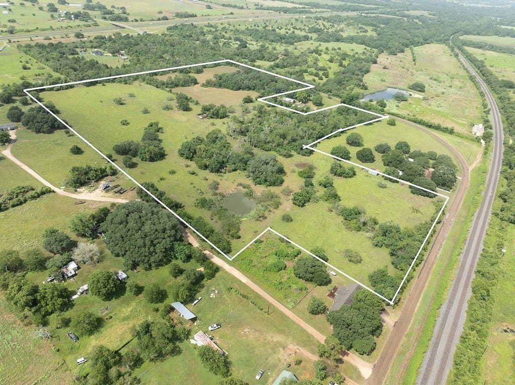 29.25 acres in Colorado County - photo 10