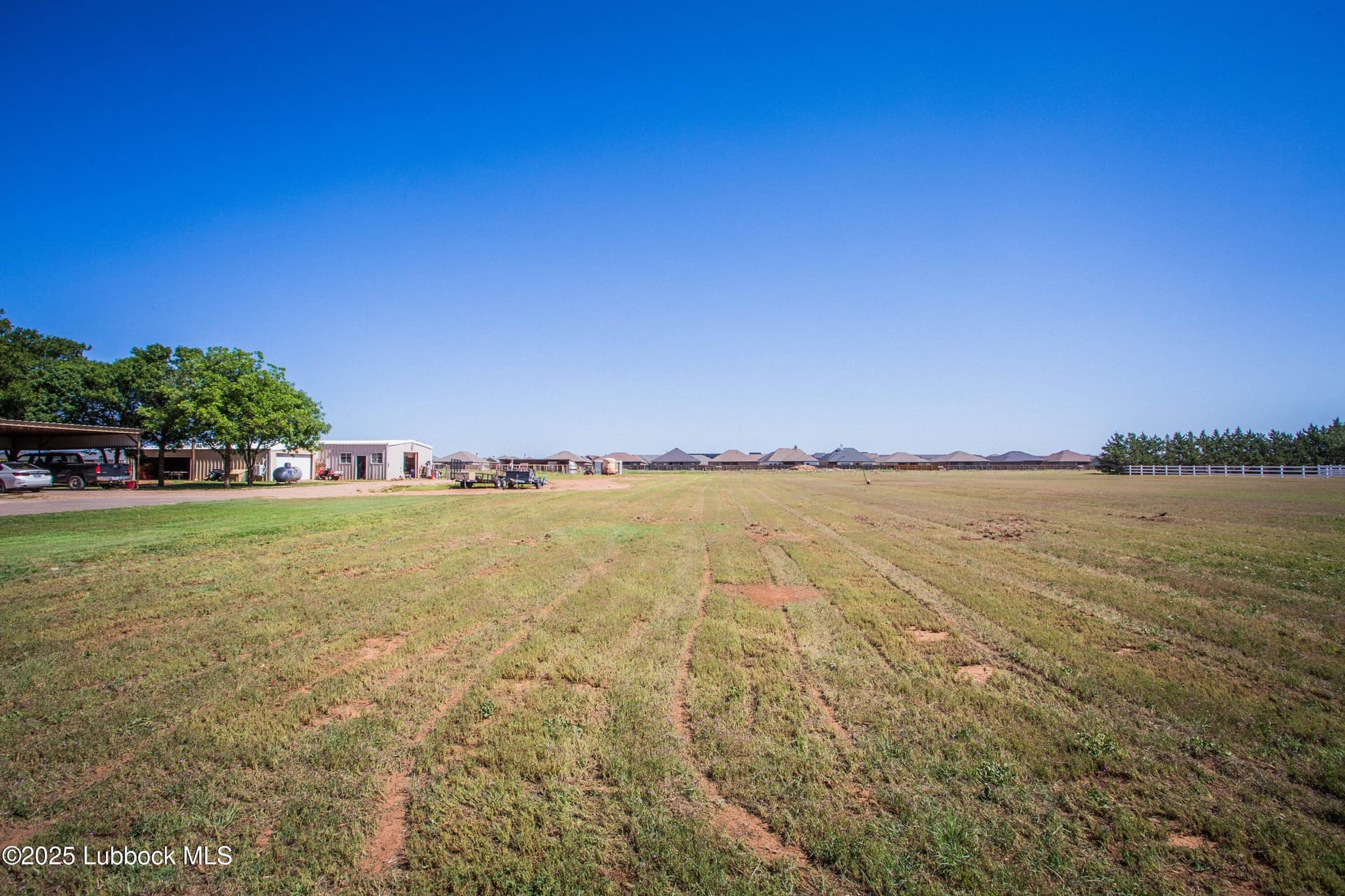 1 acres in Lubbock County gallery image 4