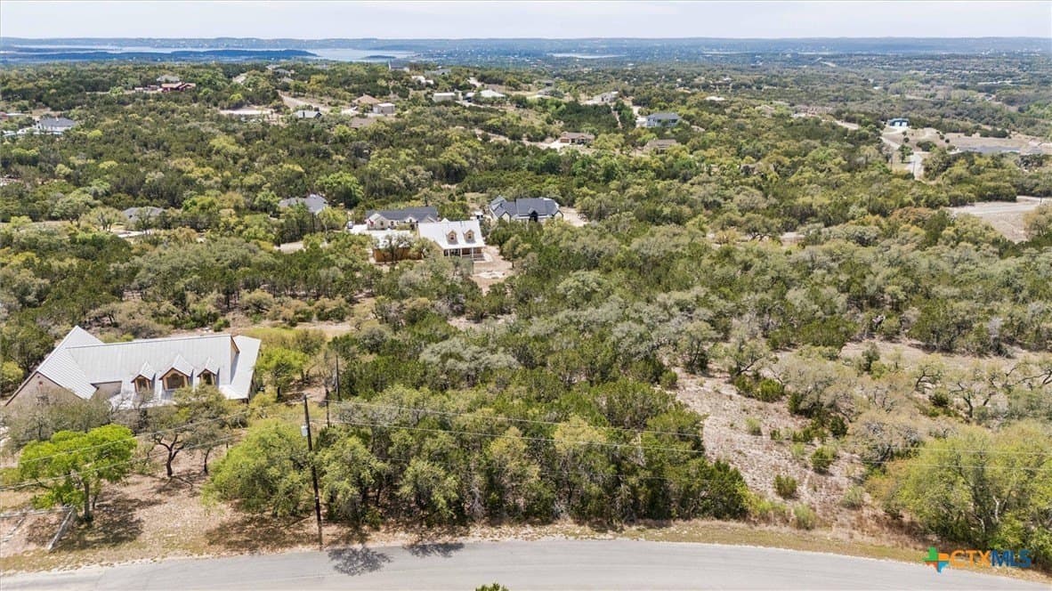 1.02 acres in Comal County