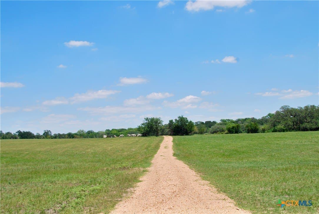22.01 acres in Fayette County - photo 40