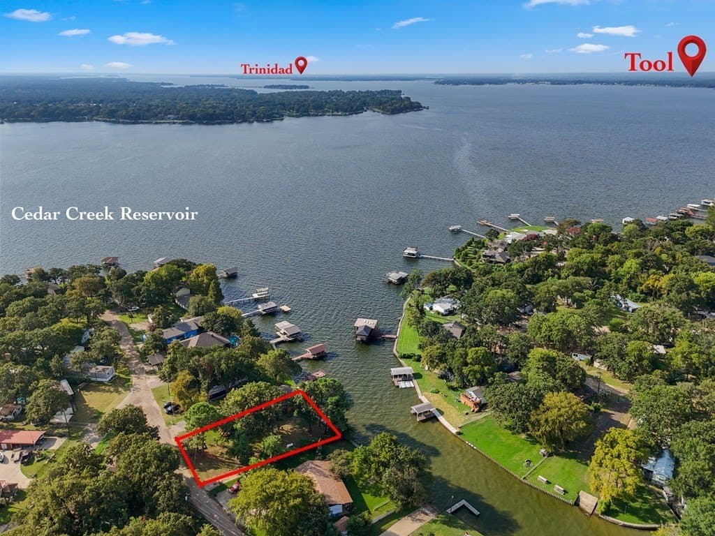 0.14 acres in Henderson County gallery image 3