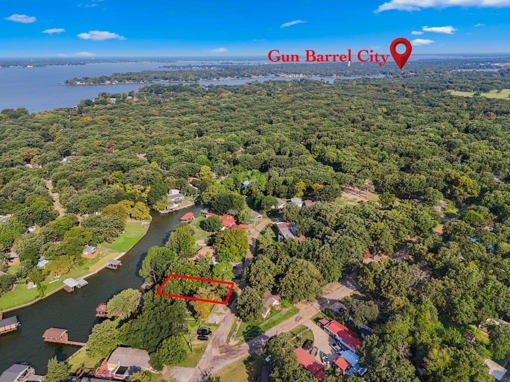 0.14 acres in Henderson County gallery image 4