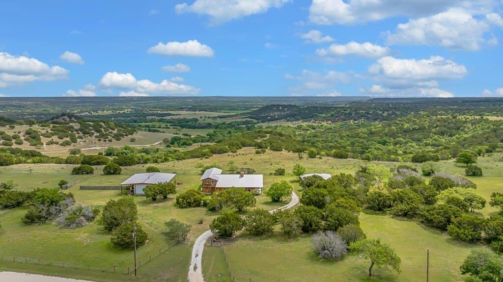 6.45 acres in Bosque County