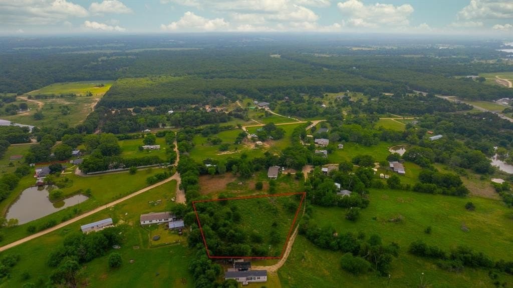 1.48 acres in Hunt County featured view