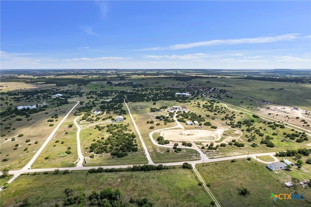 10.78 acres in Williamson County gallery image 2
