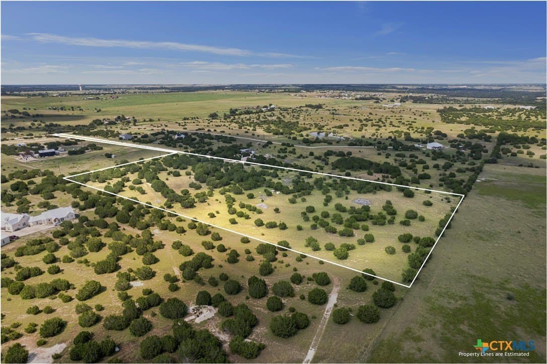 10.78 acres in Williamson County featured view