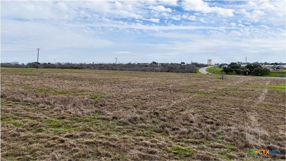 4.27 acres in Gonzales County - photo 22