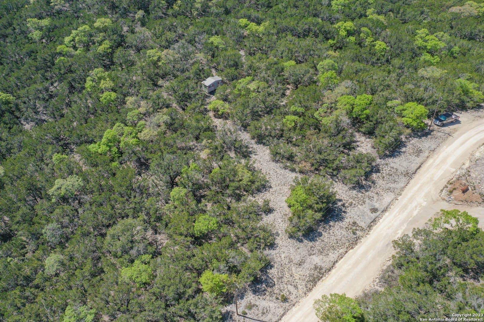 9.9 acres in Bandera County gallery image 3