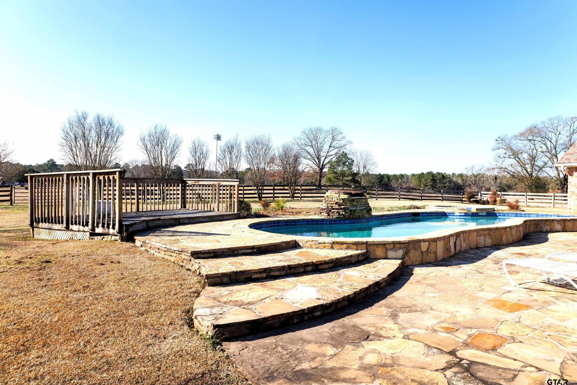 53.62 acres in Smith County - photo 14
