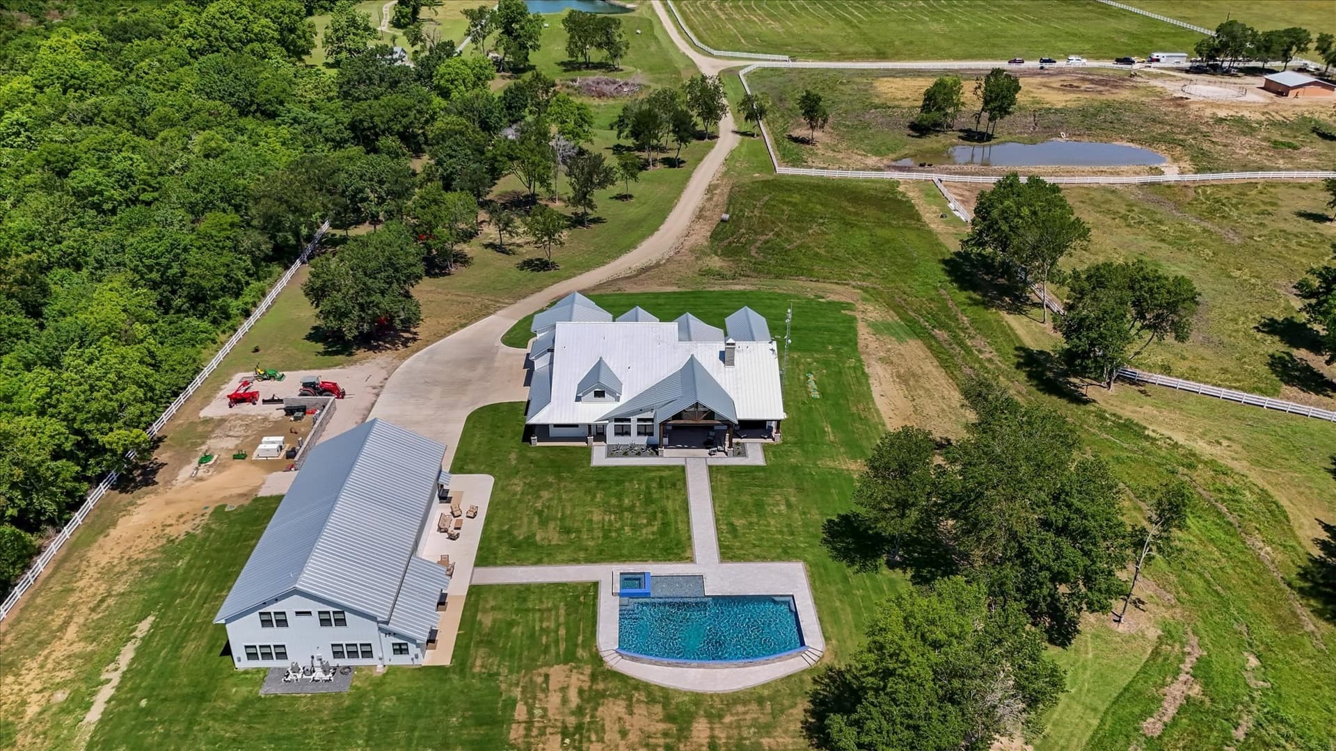 37.15 acres in Navarro County - photo 27