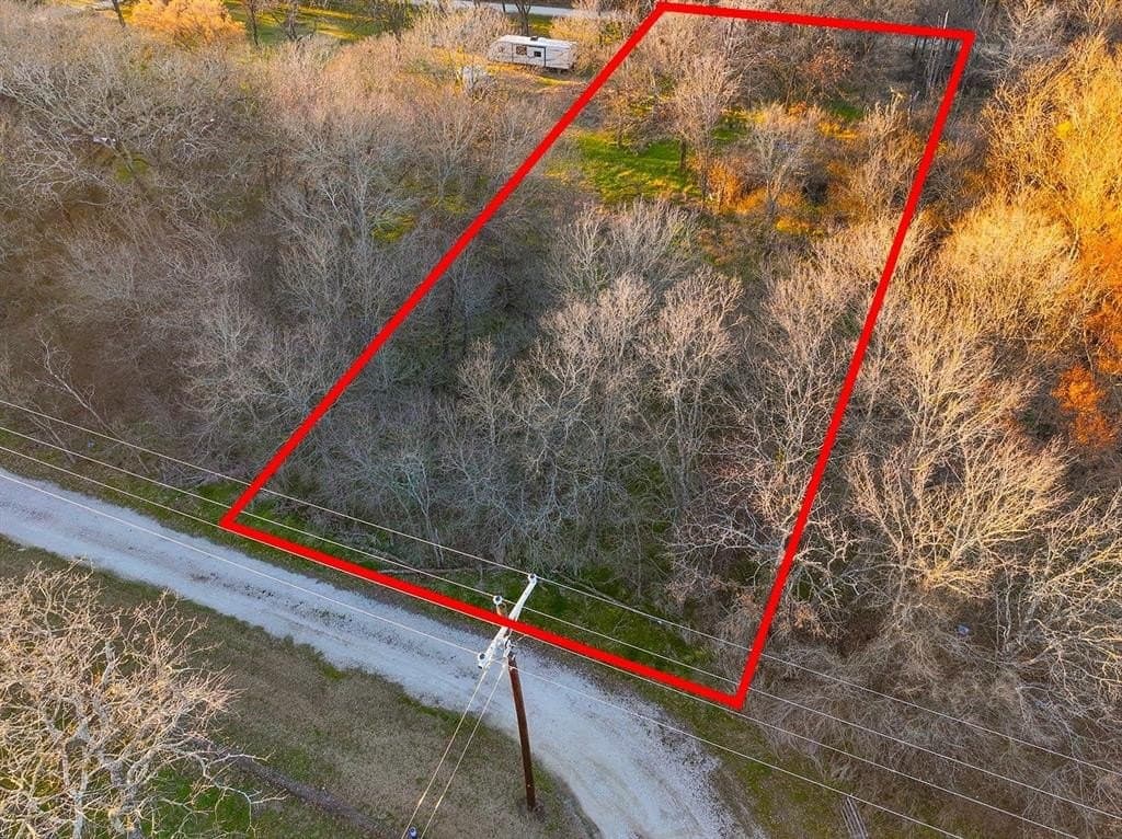 0.34 acres in Navarro County gallery image 4