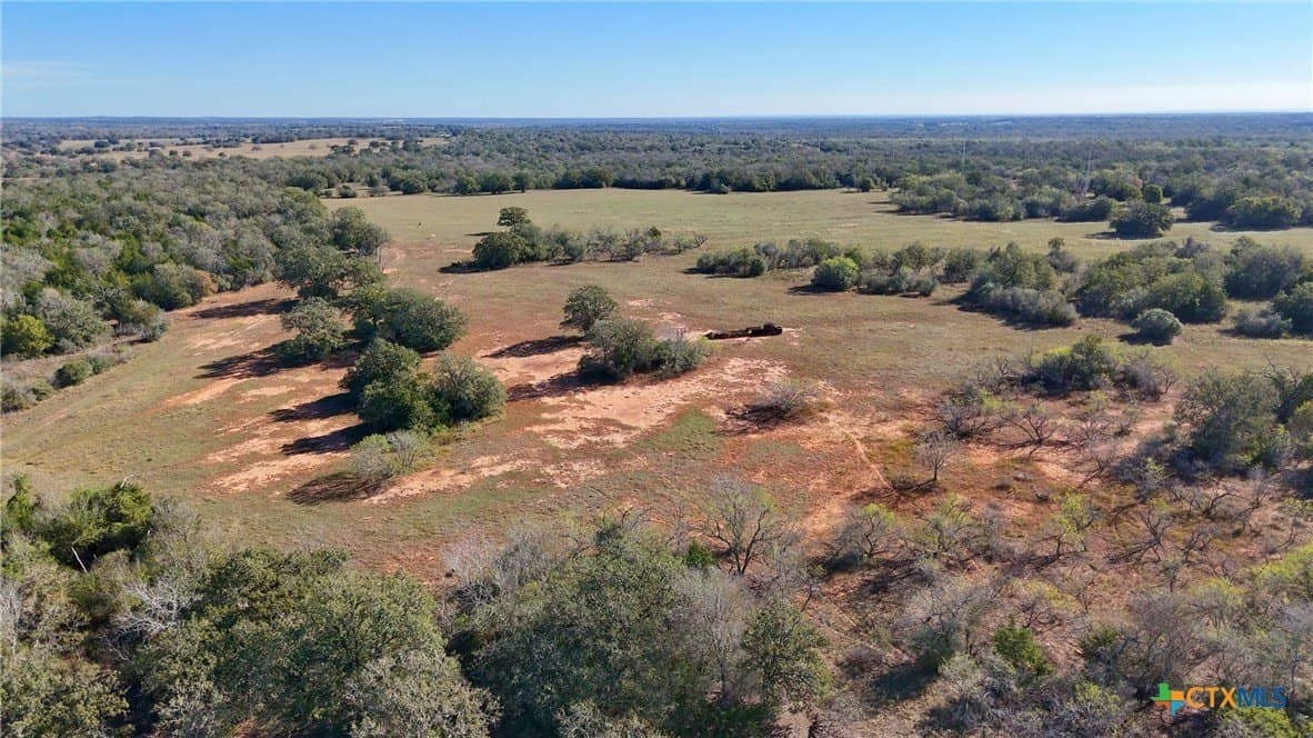 668 acres in Gonzales County - photo 12
