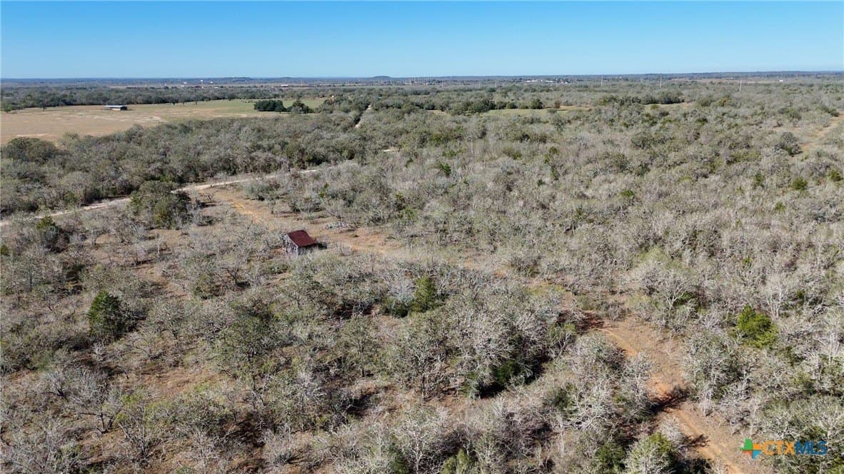 668 acres in Gonzales County - photo 40