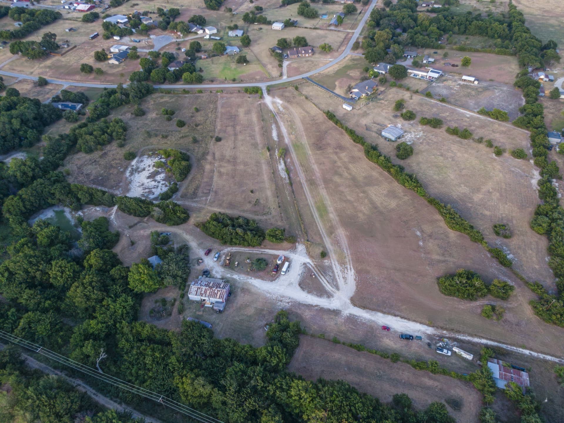 4 acres in Ellis County - photo 10