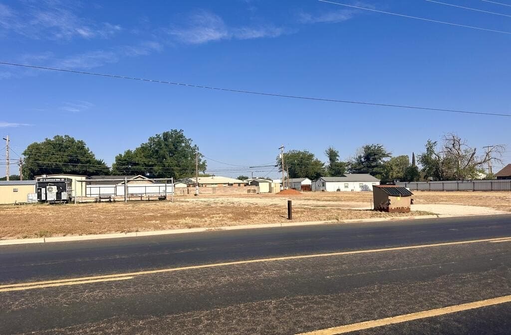 0.78 acres in Gaines County - photo 6
