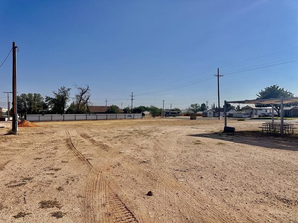 0.78 acres in Gaines County - photo 4