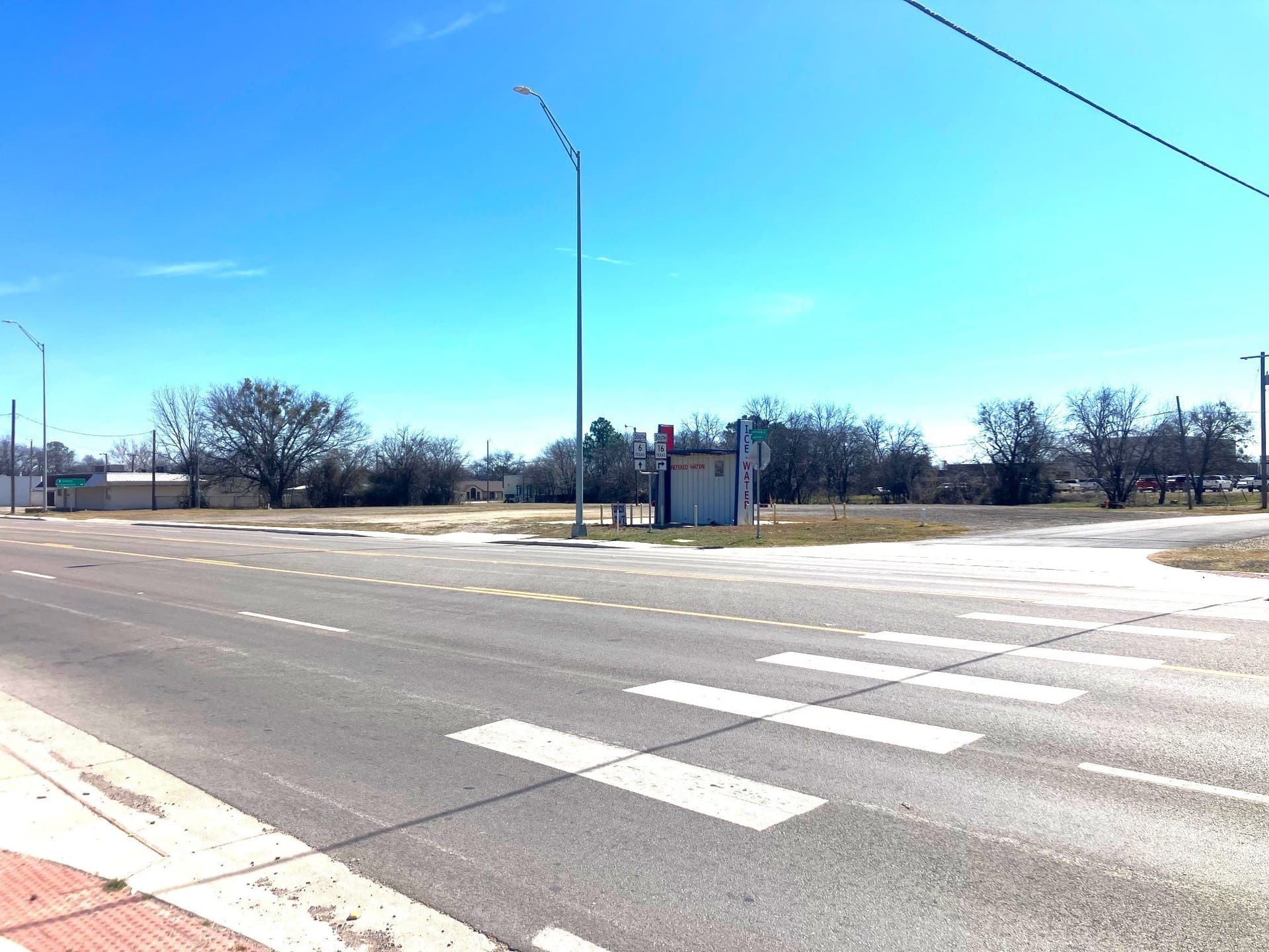 2.28 acres in Comanche County