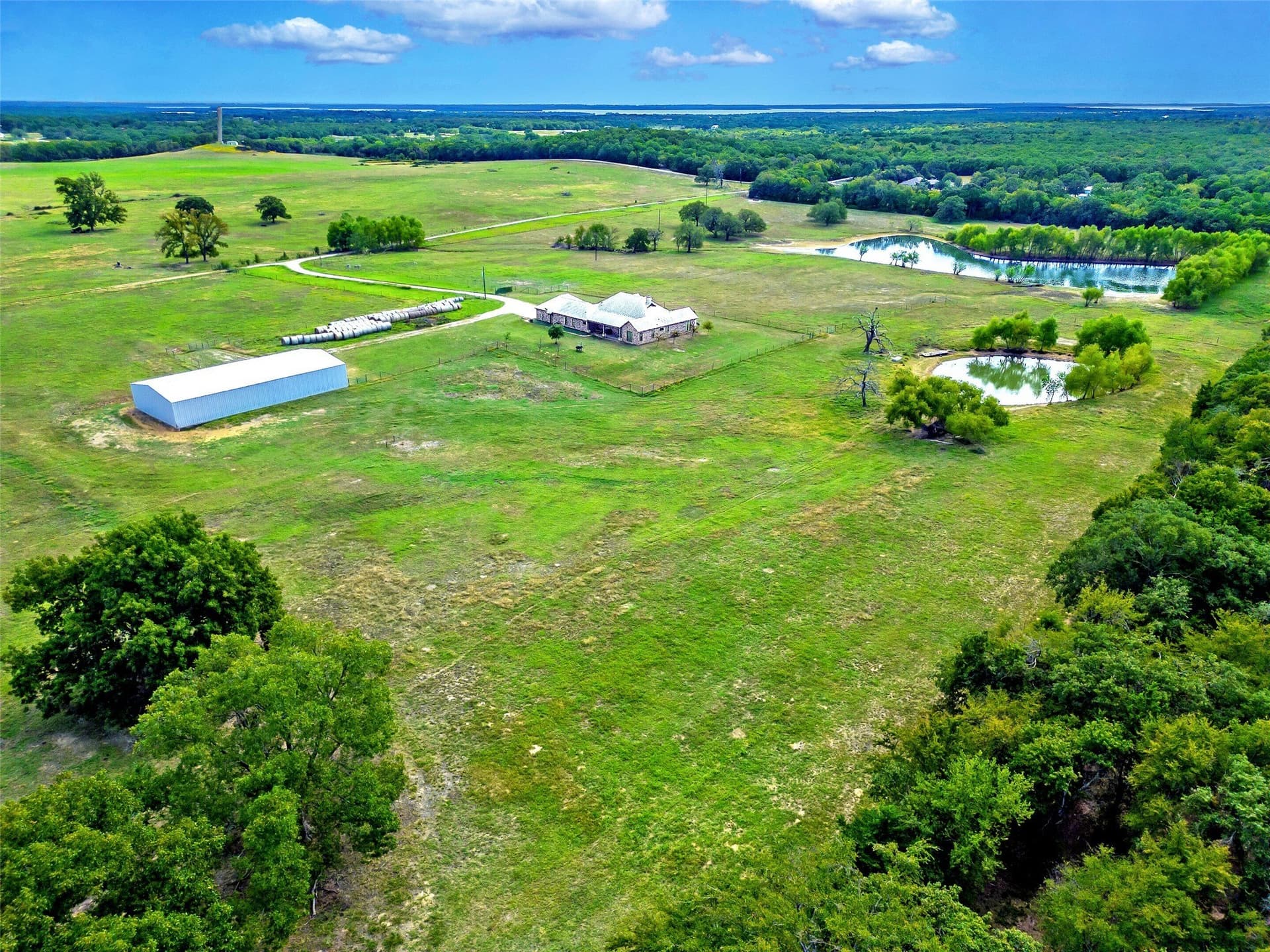 158.42 acres in Cooke County - photo 9