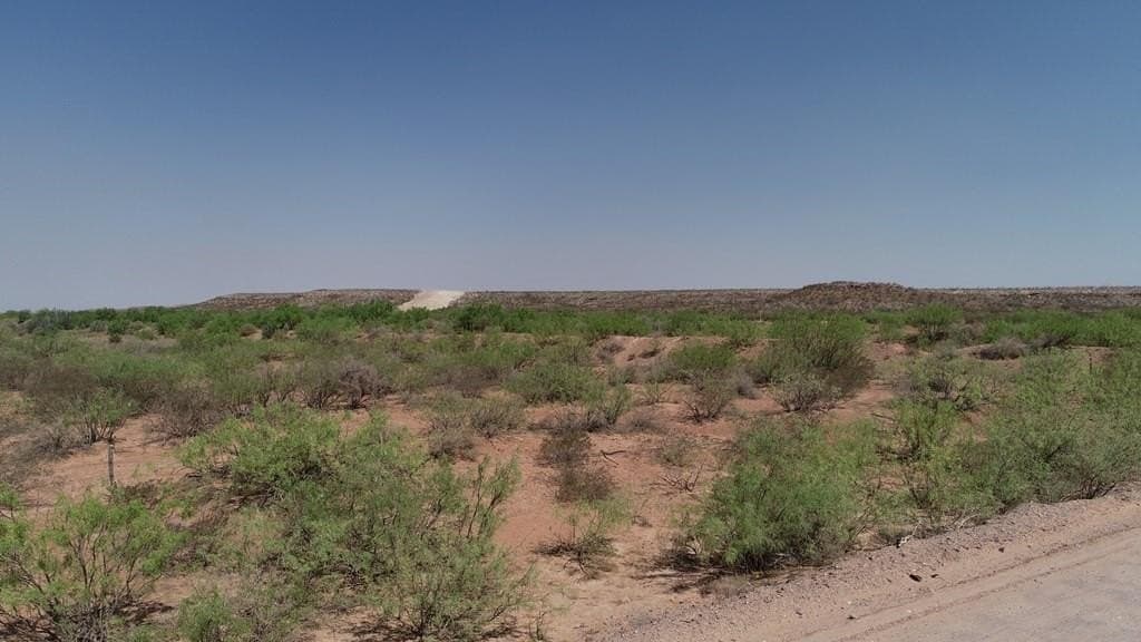 22.55 acres in Ward County